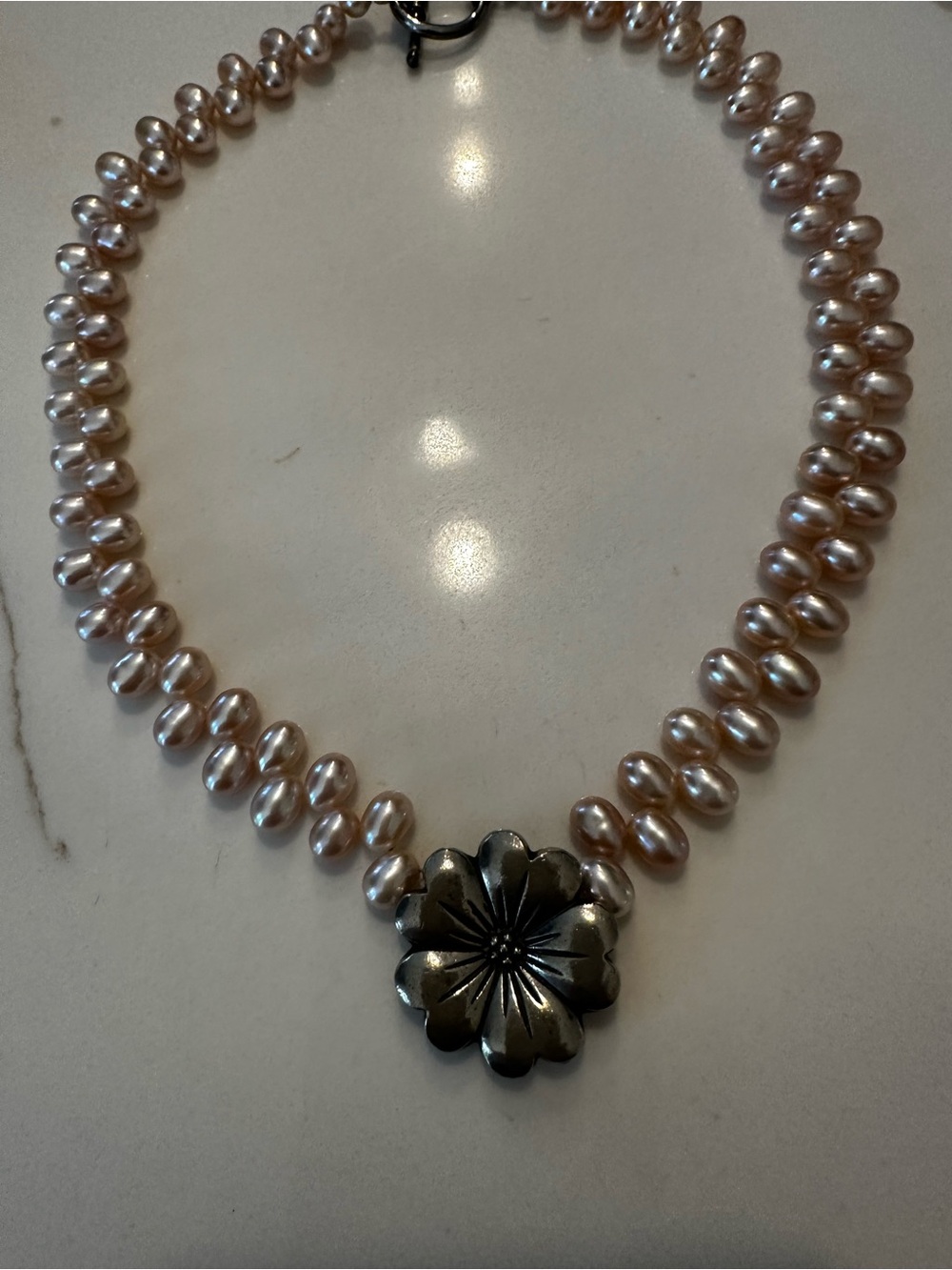 Freshwater pink Pearl Necklace with Silver Flower Clasp